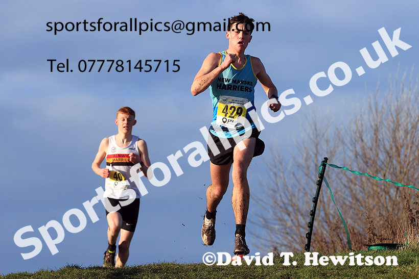 Mens under-17s 2024 NECAA Cross Country Champs., Temple Park, South Shields. Photo: David T. Hewitson/Sports for All Pics